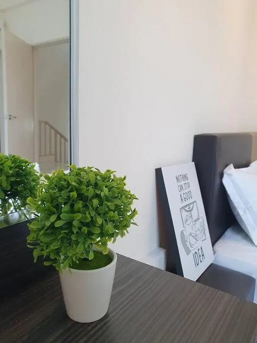 3Storey House 13Pax Family Suite Bayan Lepas Dom wakacyjny