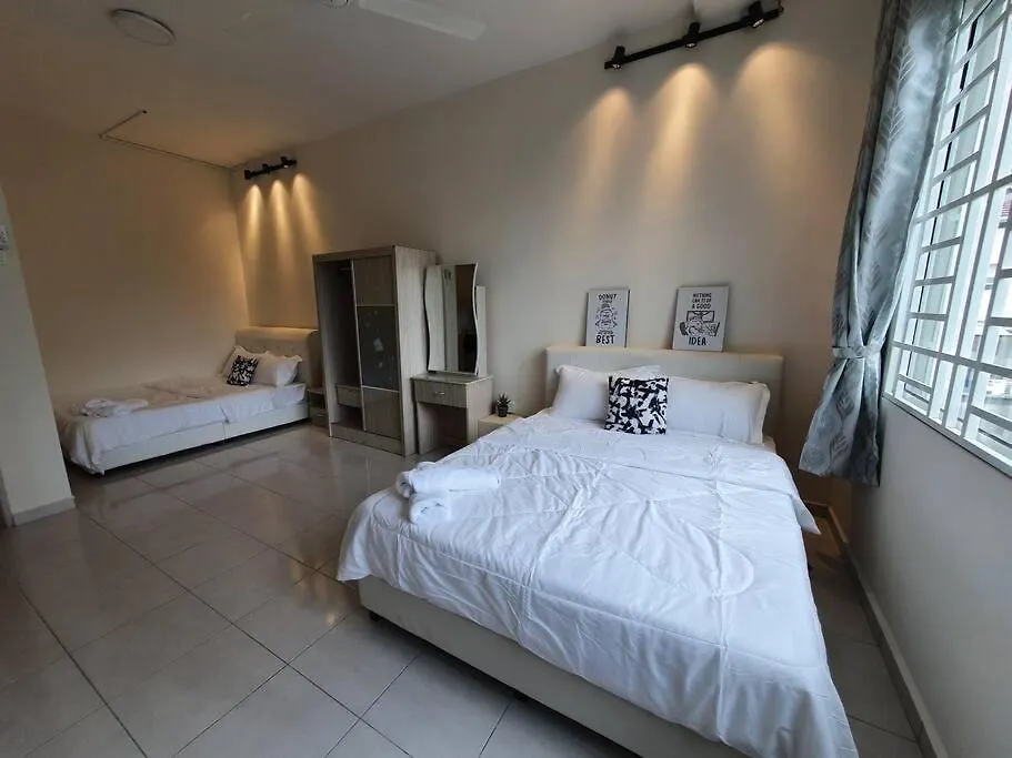 3Storey House 13Pax Family Suite Bayan Lepas